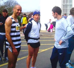Serious discussions at the SEAA 12 stage relay - Milton Keynes - April 2005